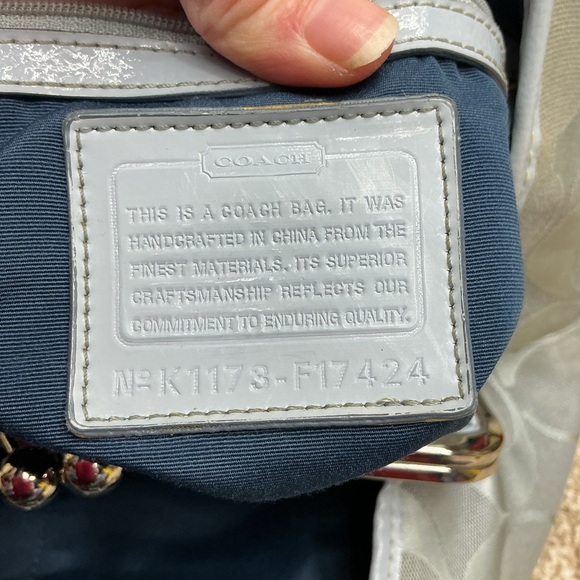 Coach Silver and Gray Shoulder Bag - Picture 7 of 11